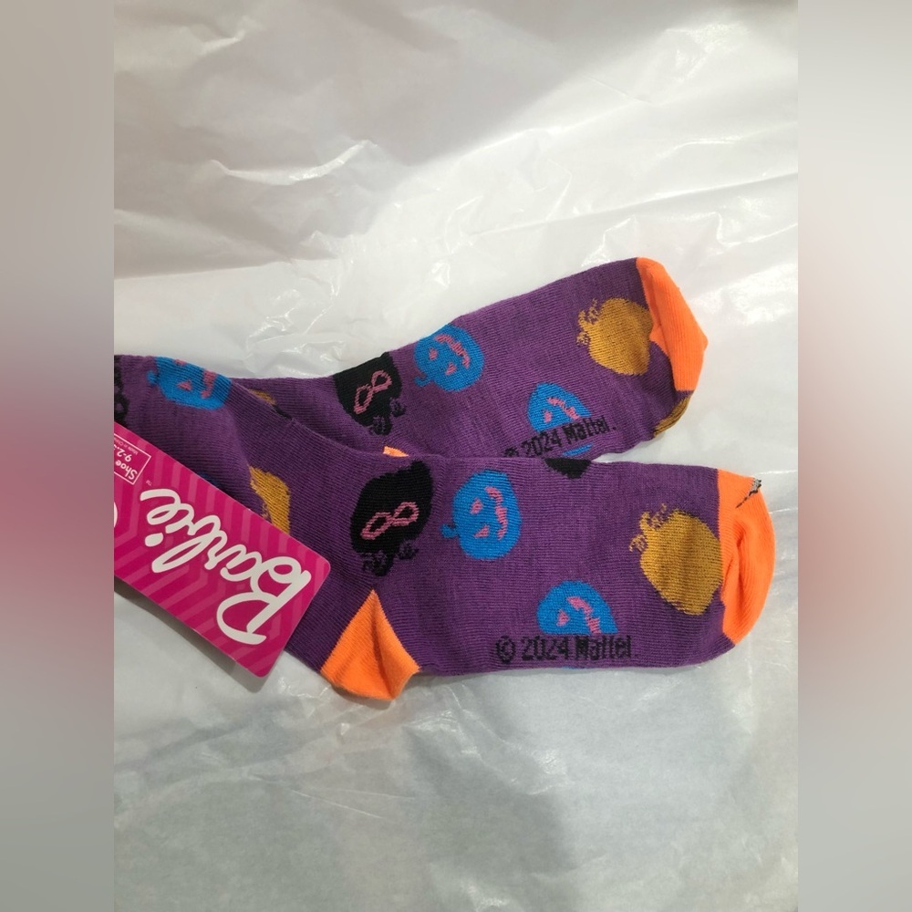 Barbie jack o lantern print  black halloween‎ socks size 9-2.5 new